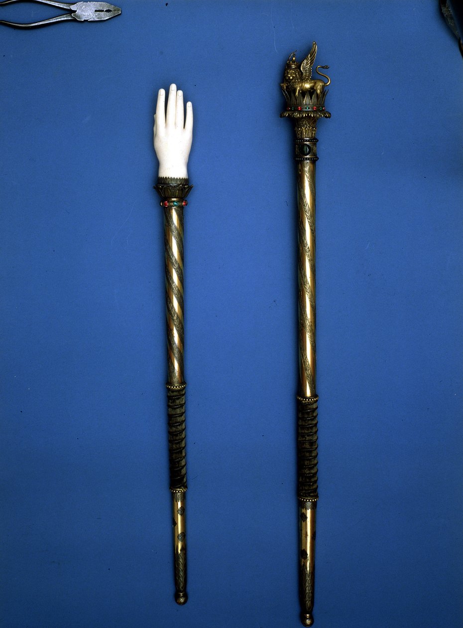 Ceptros usados (a mão da justiça) para a Coroação de Napoleão, Rei da Itália de Unknown artist
