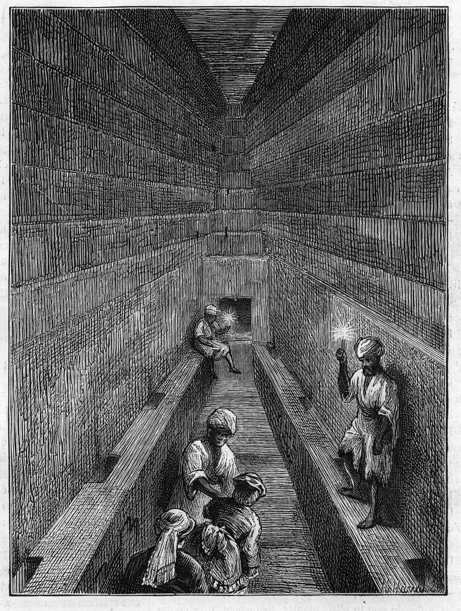 Vista da grande galeria da pirâmide de Kheops (Cheops, Keops, Khoufu, Khufu) em Guizeh (Guiseh, Giza, Giza), Egipto de Unknown artist
