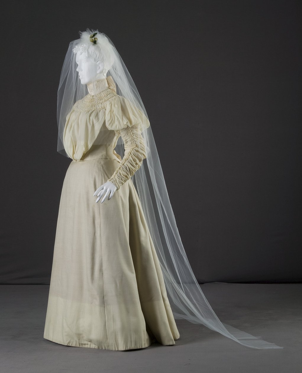 Vestido de noiva de Unknown artist