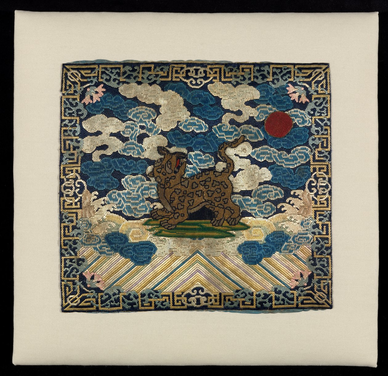 Distintivo de patente militar com leopardo (CBL C 3315) de Unknown artistUnknown artist
