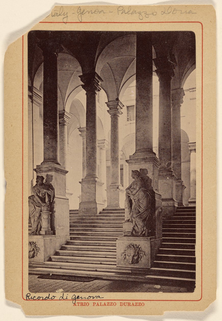 Atrio Palazzo Durazzo [em Génova, Itália]. de Unknown artist