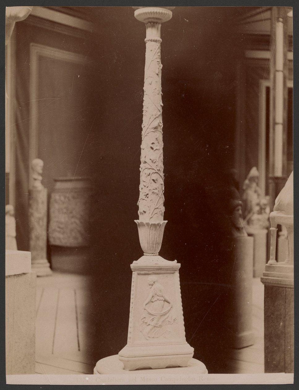 Candelabro no Museu do Campidoglio, Roma de Unknown artist