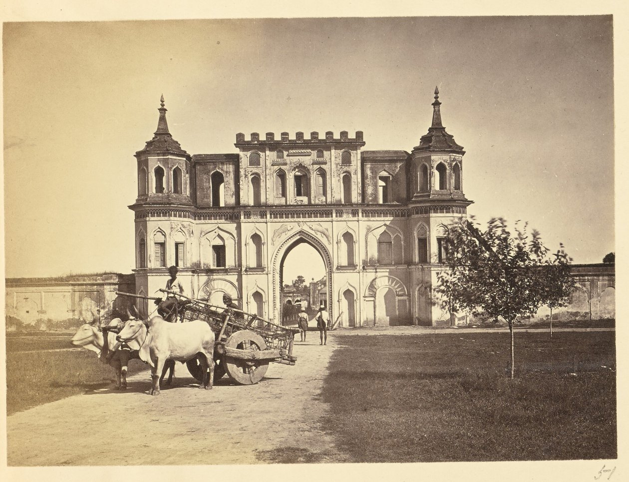 [Porta de entrada para o Moti Mahal, Lucknow] de Unknown artist