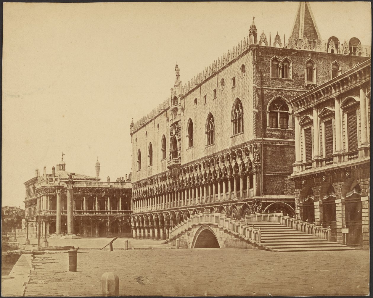 [Edifício medieval]. de Unknown artist