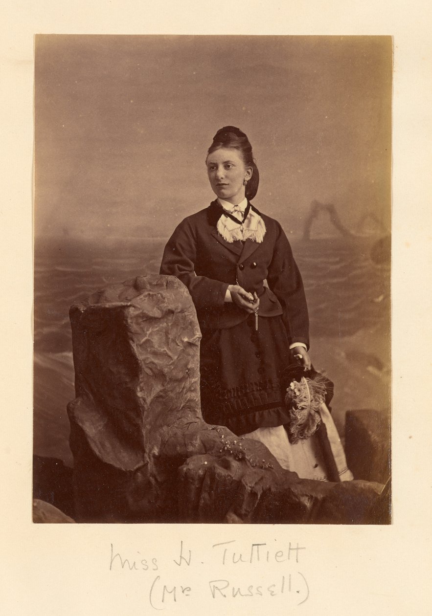 Miss H. Tuttiett (Sra. Russell) de Unknown artist
