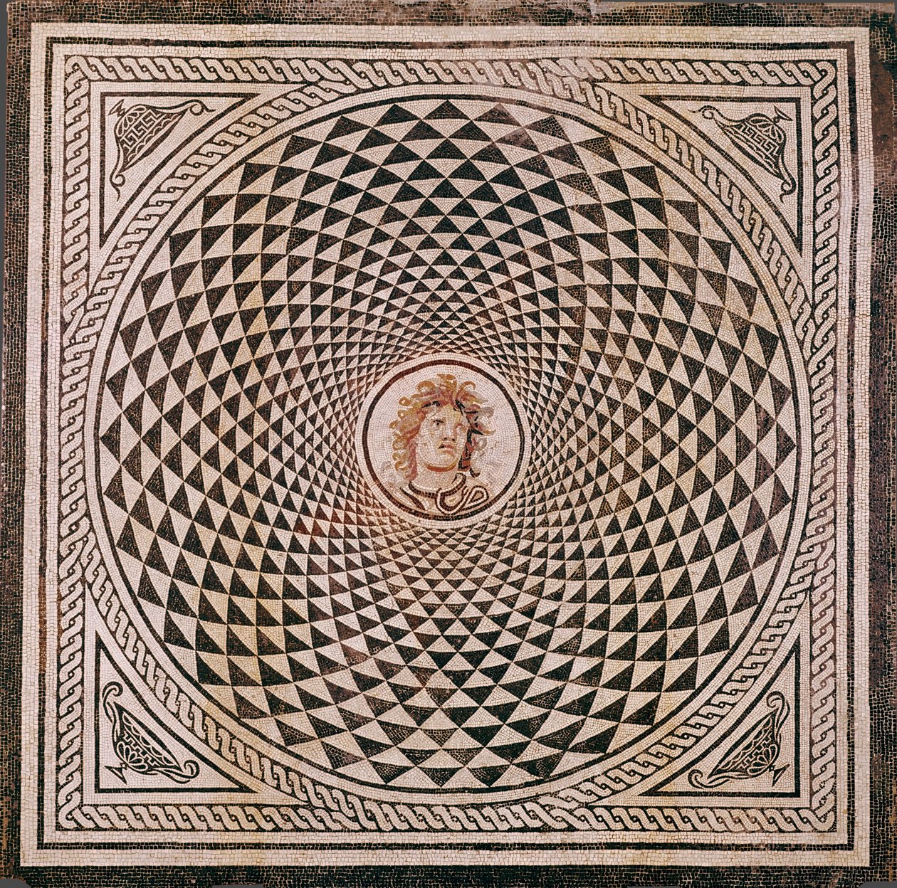Pavimento em mosaico com cabeça de Medusa de Unknown artist