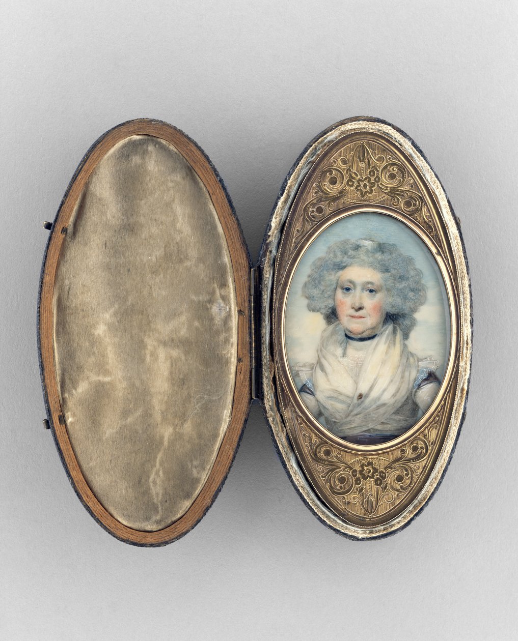 Caixa de remendo com retrato de mulher, c.1780 (aquarela sobre marfim, cobre dourado e vidro) de Unknown artist