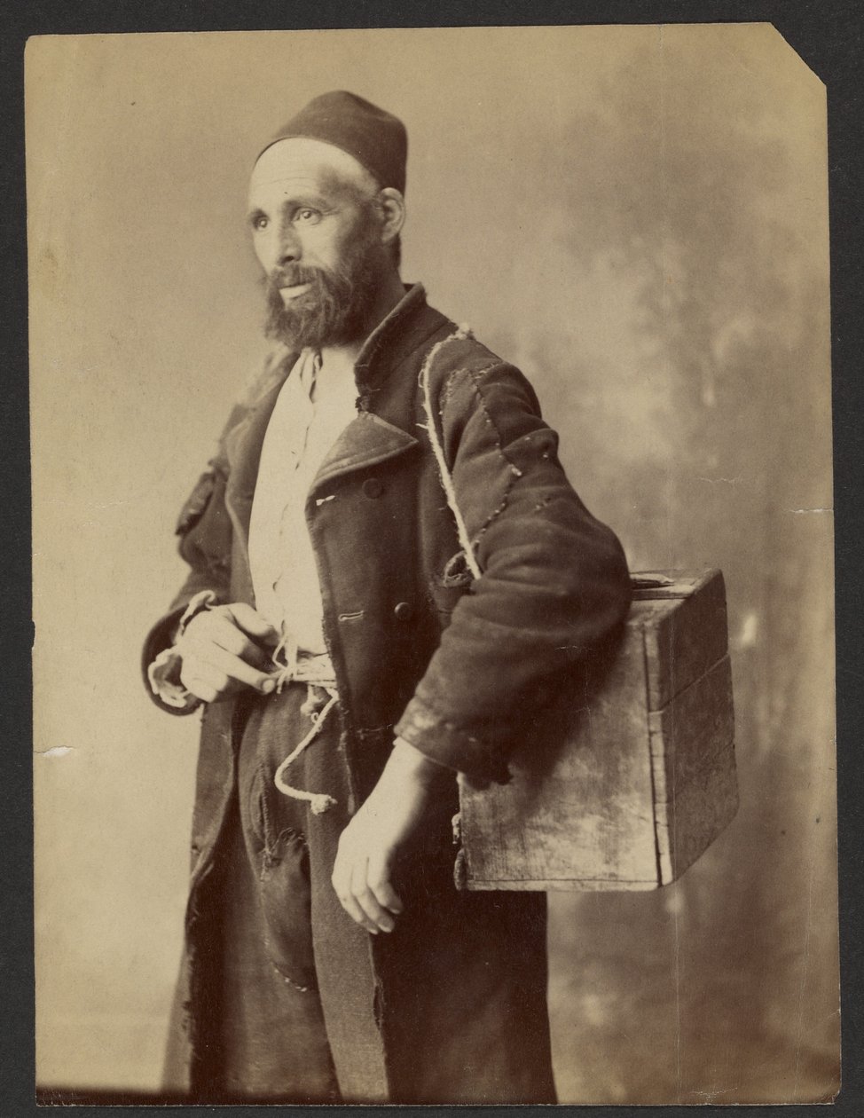 [Retrato de um homem com fez]. de Unknown artist