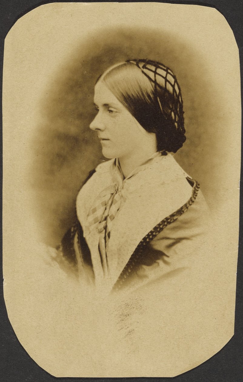 [Retrato de mulher com capuz] de Unknown artist