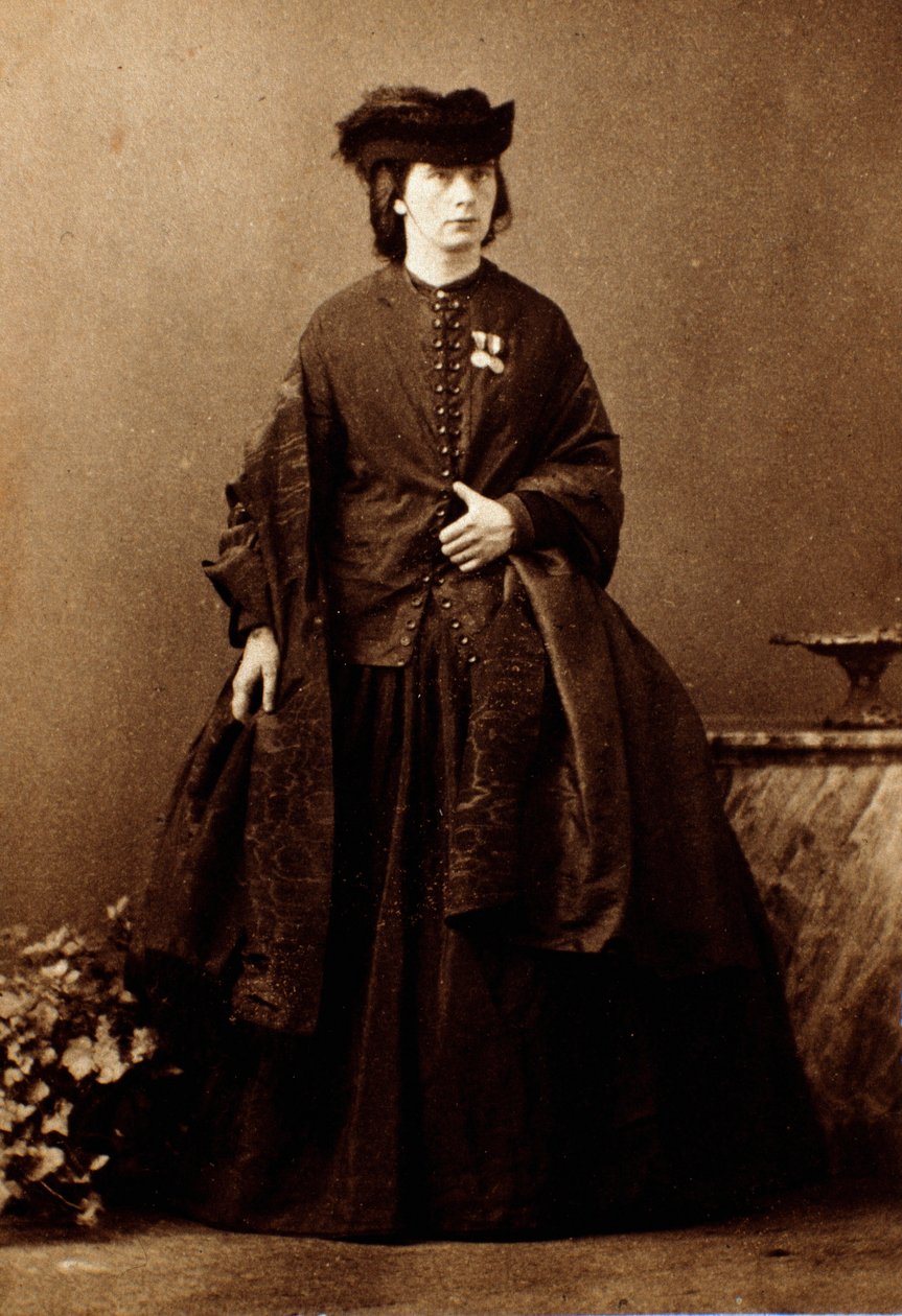 Risorgimento: "Retrato da escritora inglesa Jessie White Mario (1832-1906), enfermeira durante as campanhas de Giuseppe Garibaldi esposa do patriota italiano Alberto Mario" Fotografia. Coleção Particular de Unknown artist