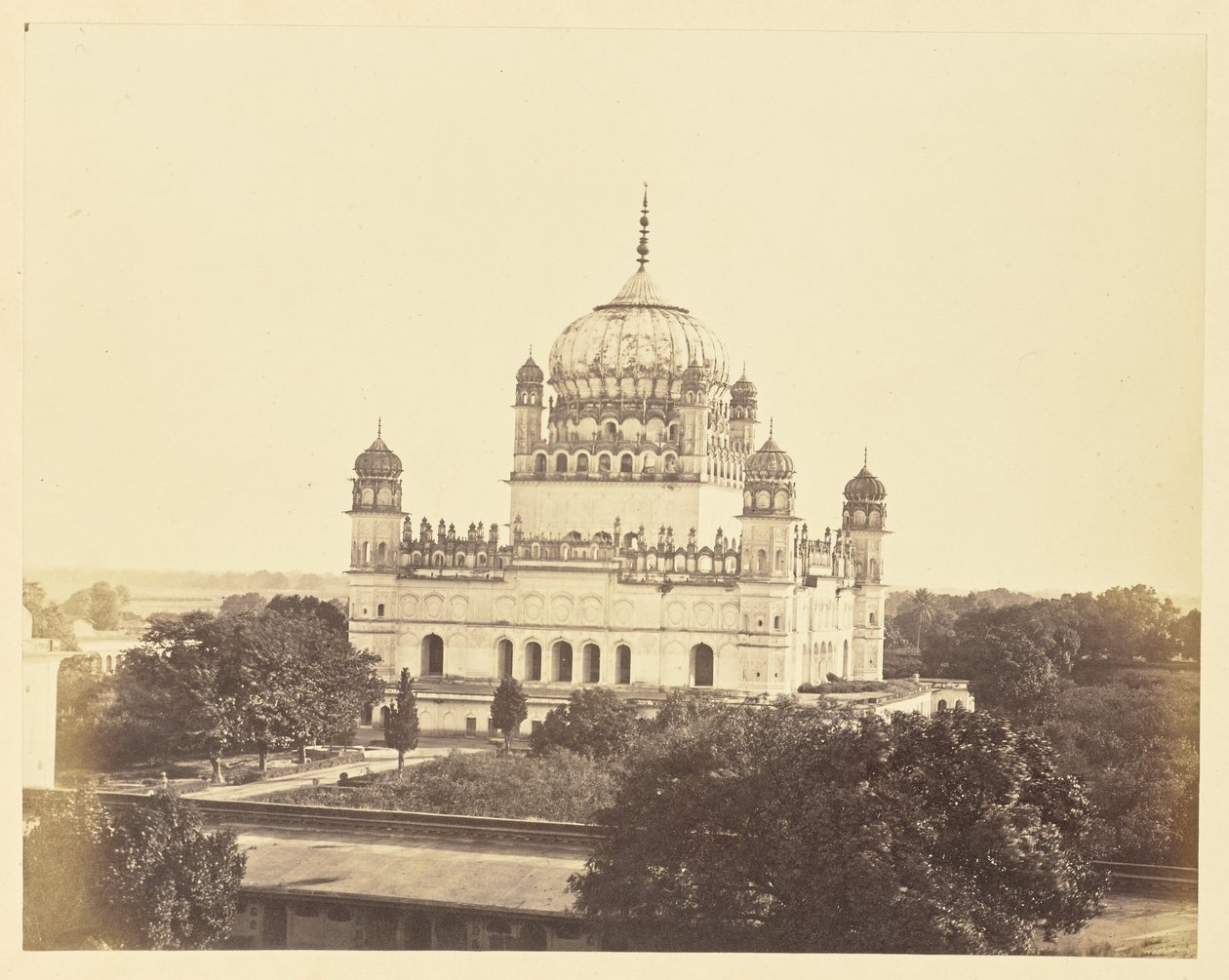 [Mausoléu de Bahu Begum, Faizabad] de Unknown artist/maker
