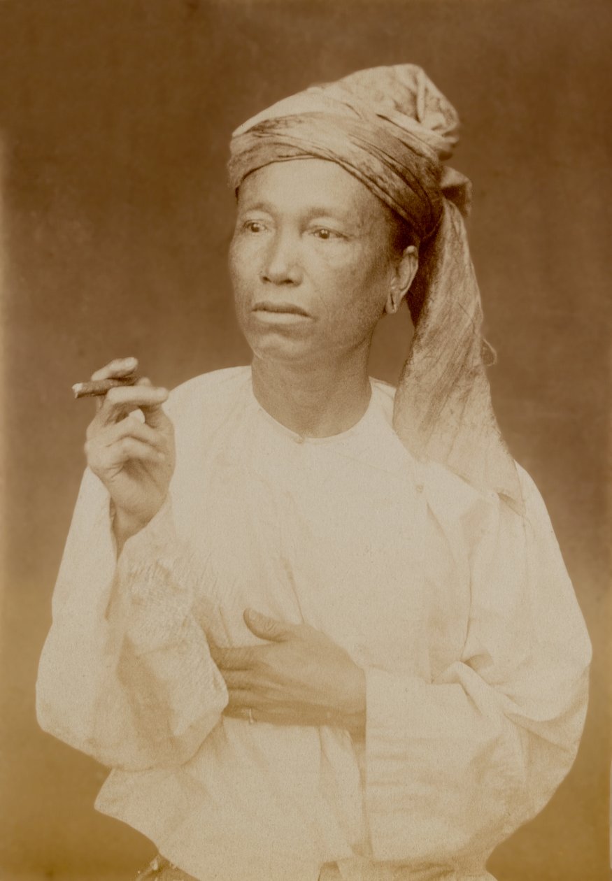 Um homem birmanês, 1885 cerca de Unknown photographer