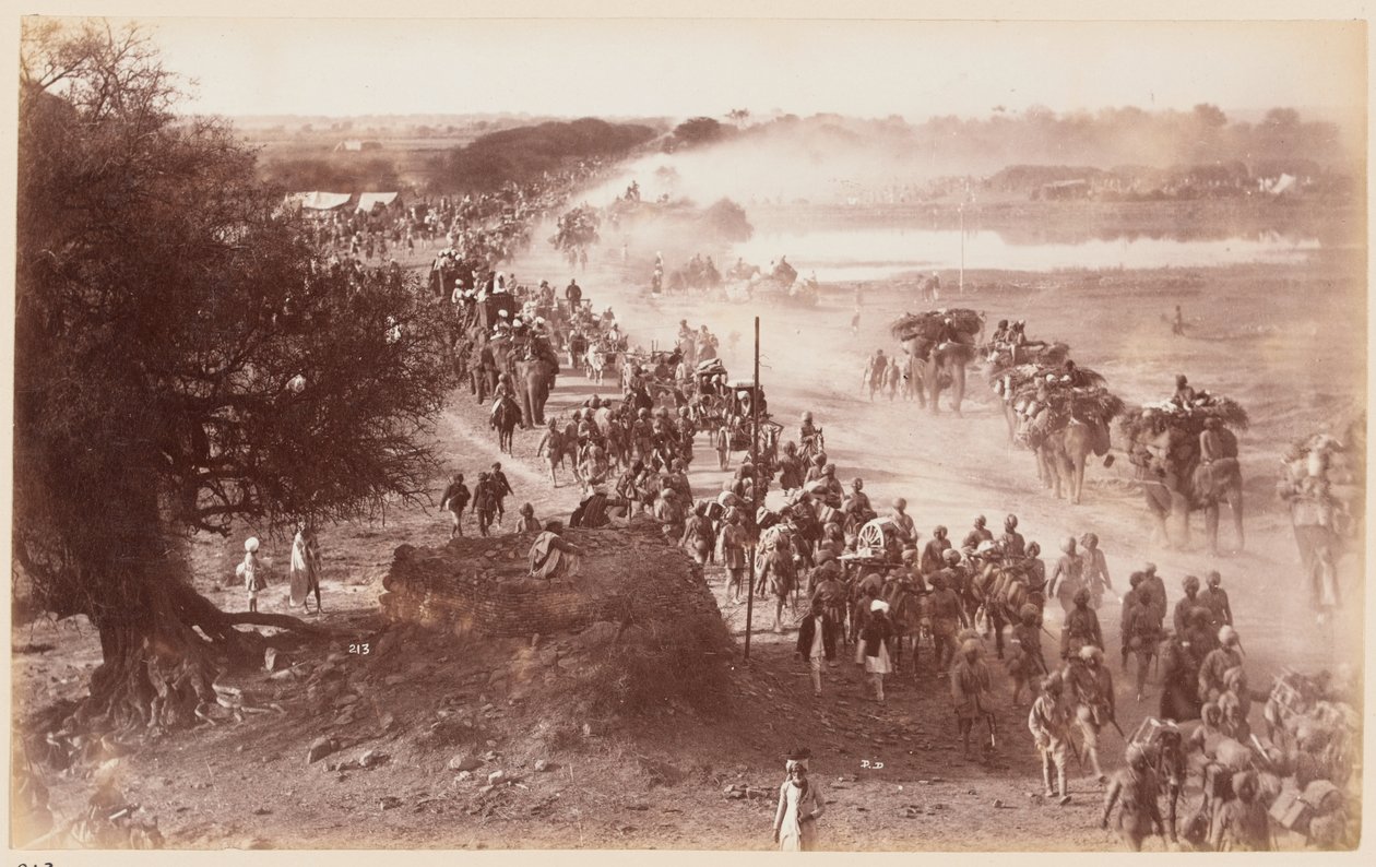 Uma bateria de montanha em marcha durante o Campo de Exercício de Delhi de Unknown photographer