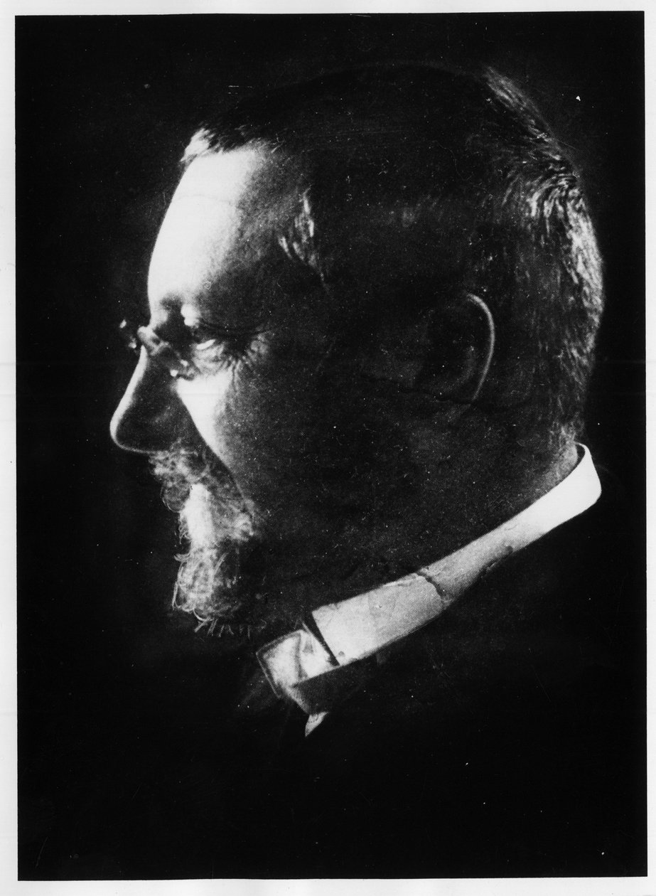 Alfred Binet, fisiologista e psicólogo francês, estudante de Charcot (1857-1911). de Unknown photographer