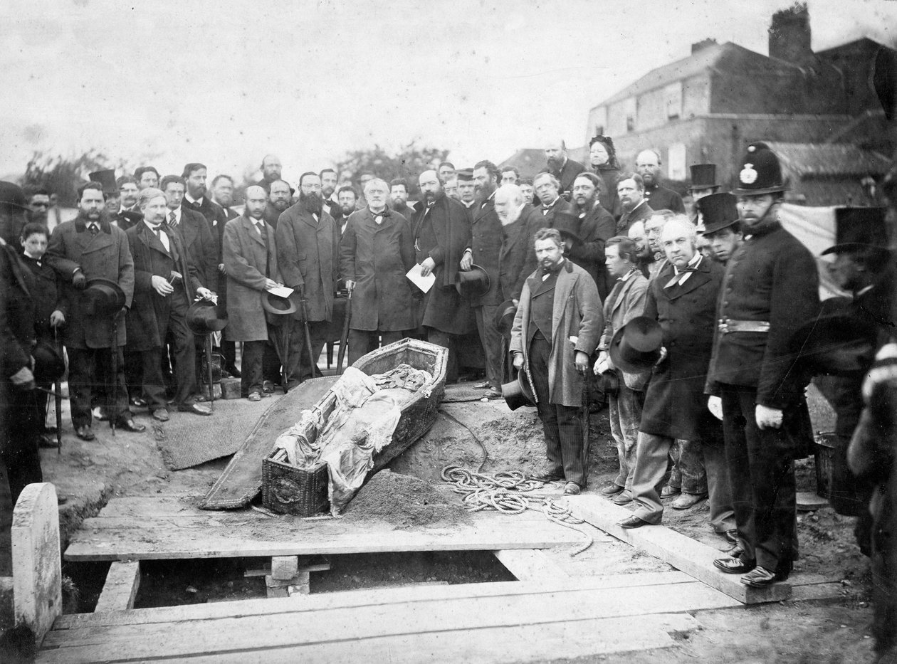 Exumação do corpo de Ugo Foscolo no cemitério de Chiswick em 1871 - foto atelier Fratelli Caldesi - Exumação do corpo de Ugo Foscolo no cemitério de Chiswick em 1871 de Unknown photographer