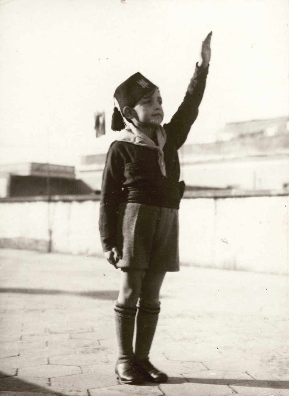Fascismo, mesa pequena de Unknown photographer