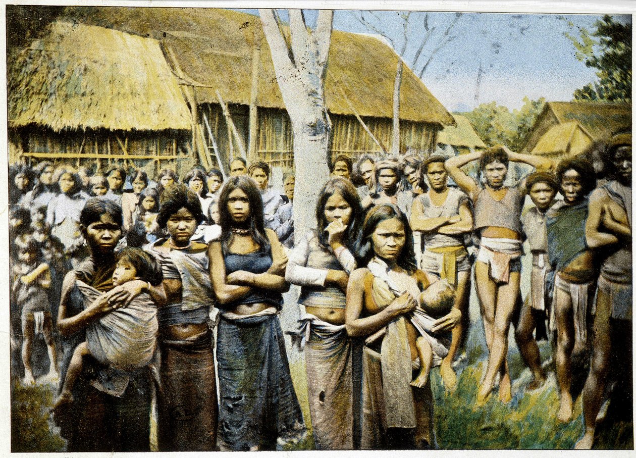 Femmes et filles du pays des Monis, Annam, v. 1895, "Around the world", final do século XIX. de Unknown photographer