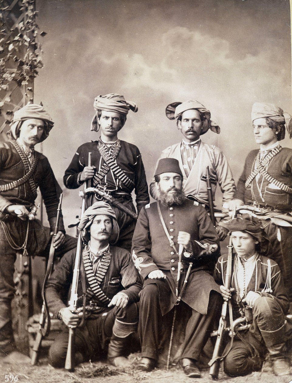 Guerreiros georgianos da cidade de Batum (ou Batumi) na Geórgia, capital da Adjária de Unknown photographer