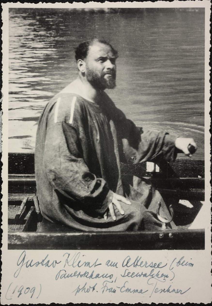 Gustav Klimt no barco a remos de Unknown photographer