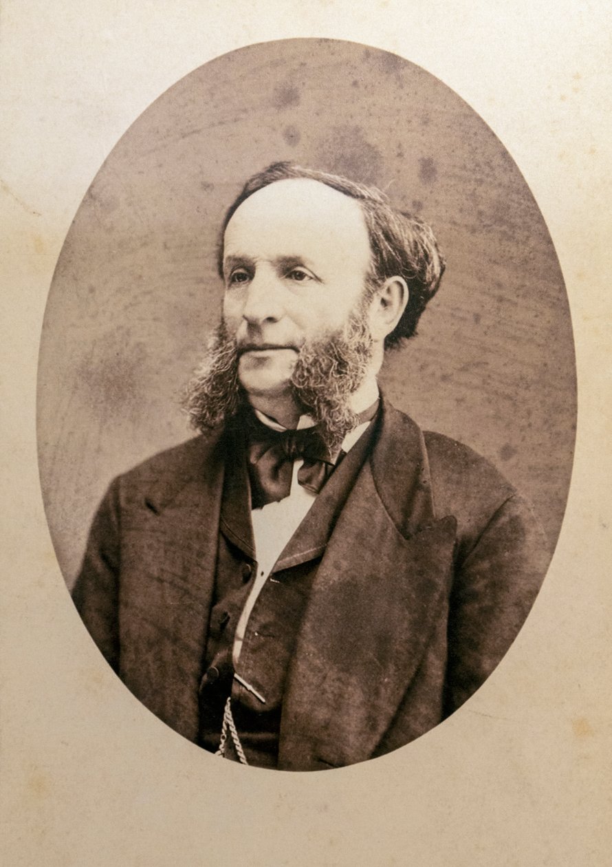 Ivan Aivazovsky. Artista romântico arménio-russo de Unknown photographer