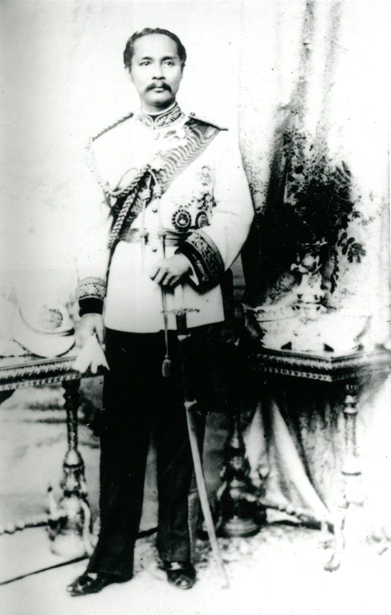 Rei Chulalongkorn, c.1880 (foto a p/b) de Unknown photographer