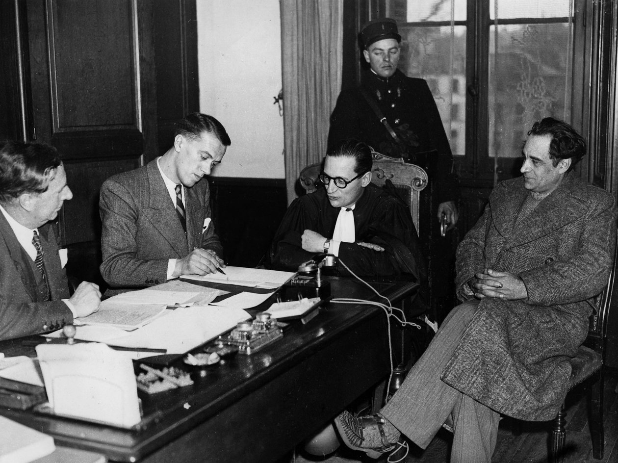 Marcel Petiot com o seu advogado René Floriot, Caso Petiot, c.1946 (fotografia a preto e branco) de Unknown photographer