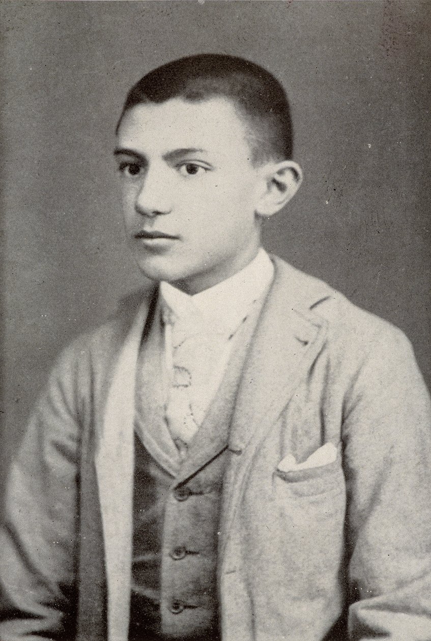 Pablo Picasso em 1896 (15 anos de idade) - em "Picasso, documentos iconográficos" de Sabartes de Unknown photographer