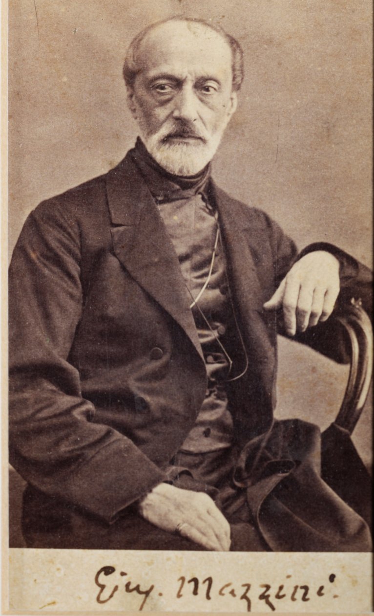 Retrato de Giuseppe Mazzini, com autógrafo (foto a p/b) de Unknown photographer