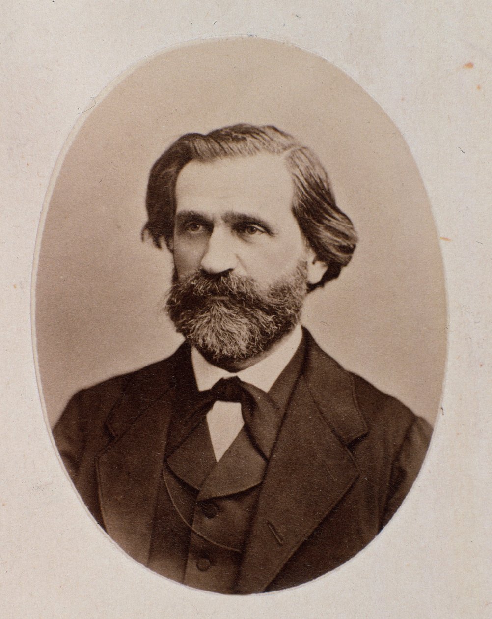 Retrato de Giuseppe Verdi (foto a p/b) de Unknown photographer