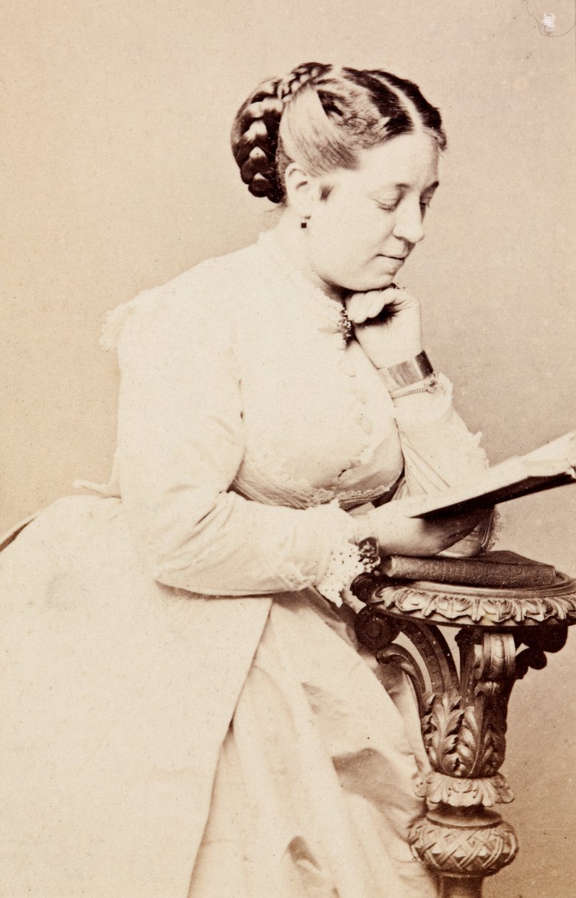 Retrato de Therese Tietjens, c.1860 (fotografia a preto e branco) de Unknown photographer