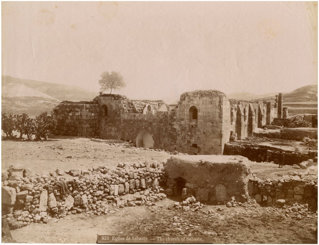 Ruínas da Igreja dos Santos Quarenta Mártires, Sebaste (Sivas), Turquia, ca. 1890 de Unknown photographer
