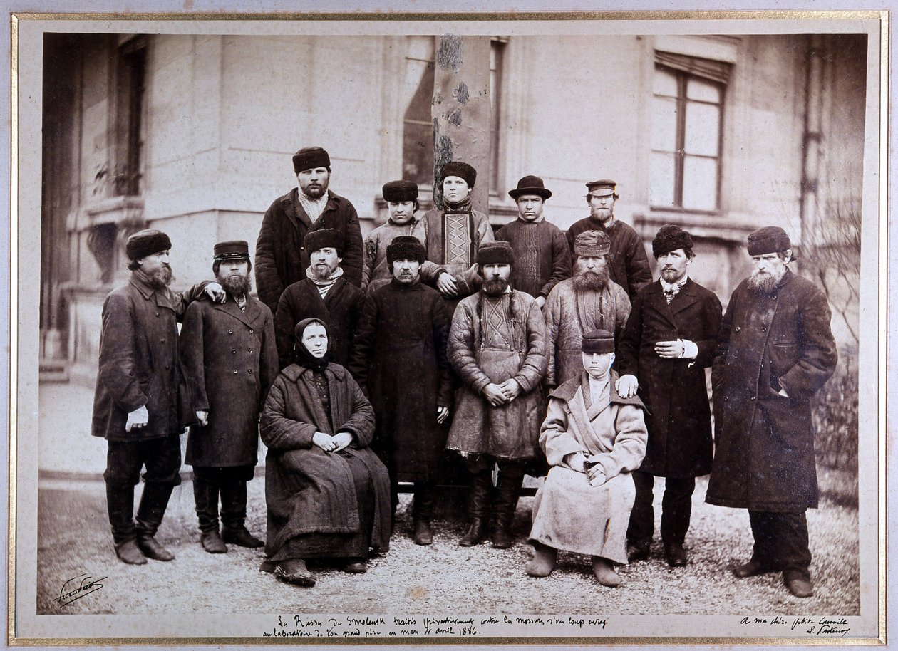 Russos de Smolensk, tratados contra a Raiva de Unknown photographer