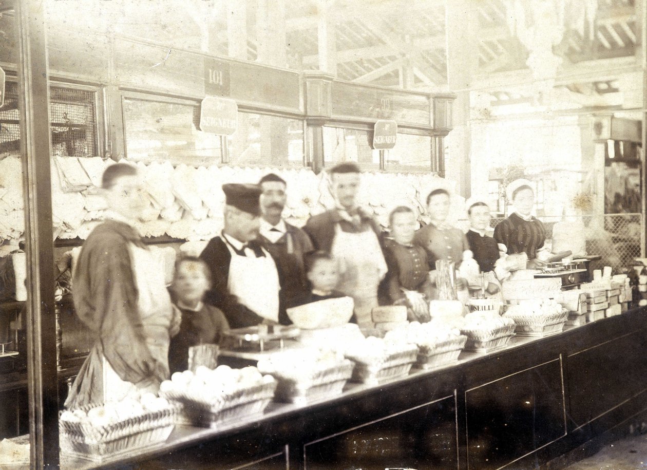 A Maison Seigre, queijeira no mercado de Aligre de Unknown photographer
