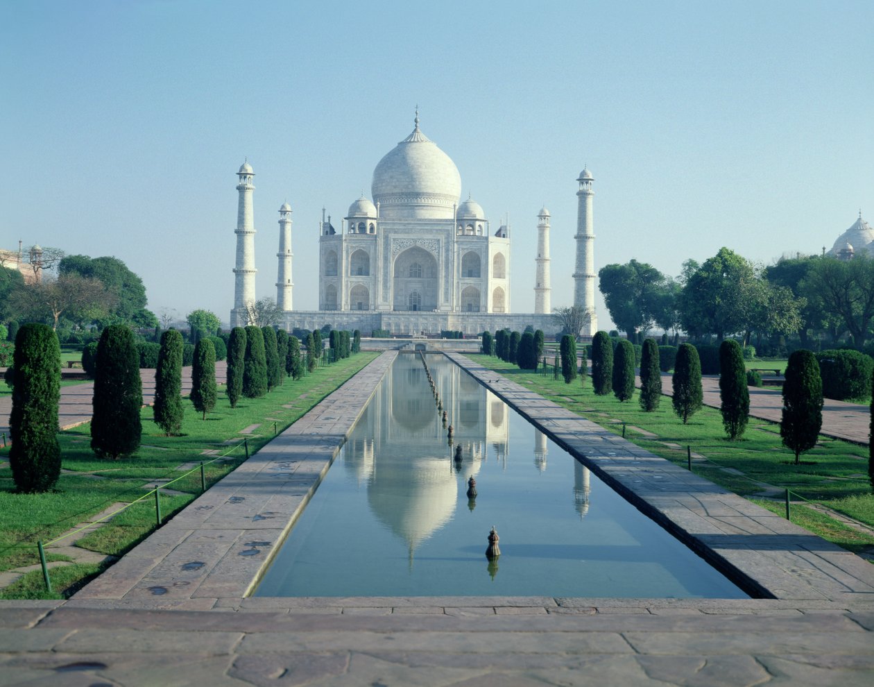 Taj Mahal, construído em 1647 de Ustad Ahmad Lahori