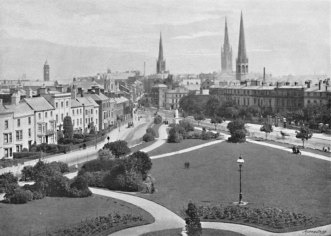 Coventry: Os Três Pináculos, c1896 de Valentine and Sons Ltd
