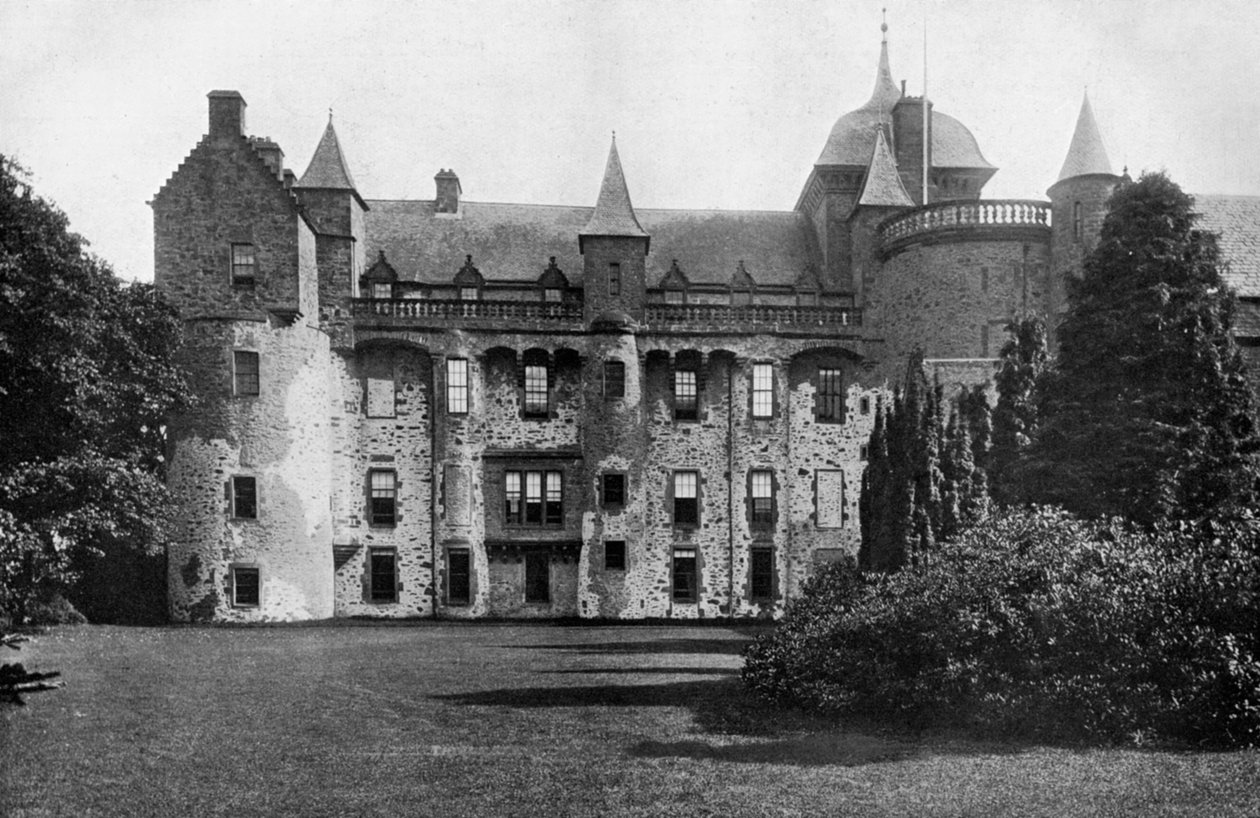 Castelo de Thirlestane, Lauder, Escócia, 1924-1926 de Valentine and Sons Ltd