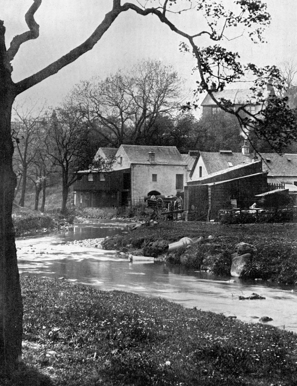 Moinho velho, Milngavie, East Dunbartonshire, Escócia, 1924-1926. de Valentine and Sons Ltd
