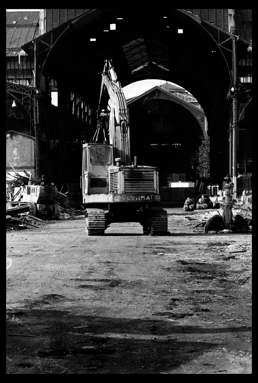 Demolição do mercado central em Paris, em agosto de 1971(foto a p/b) de Victor Baltard