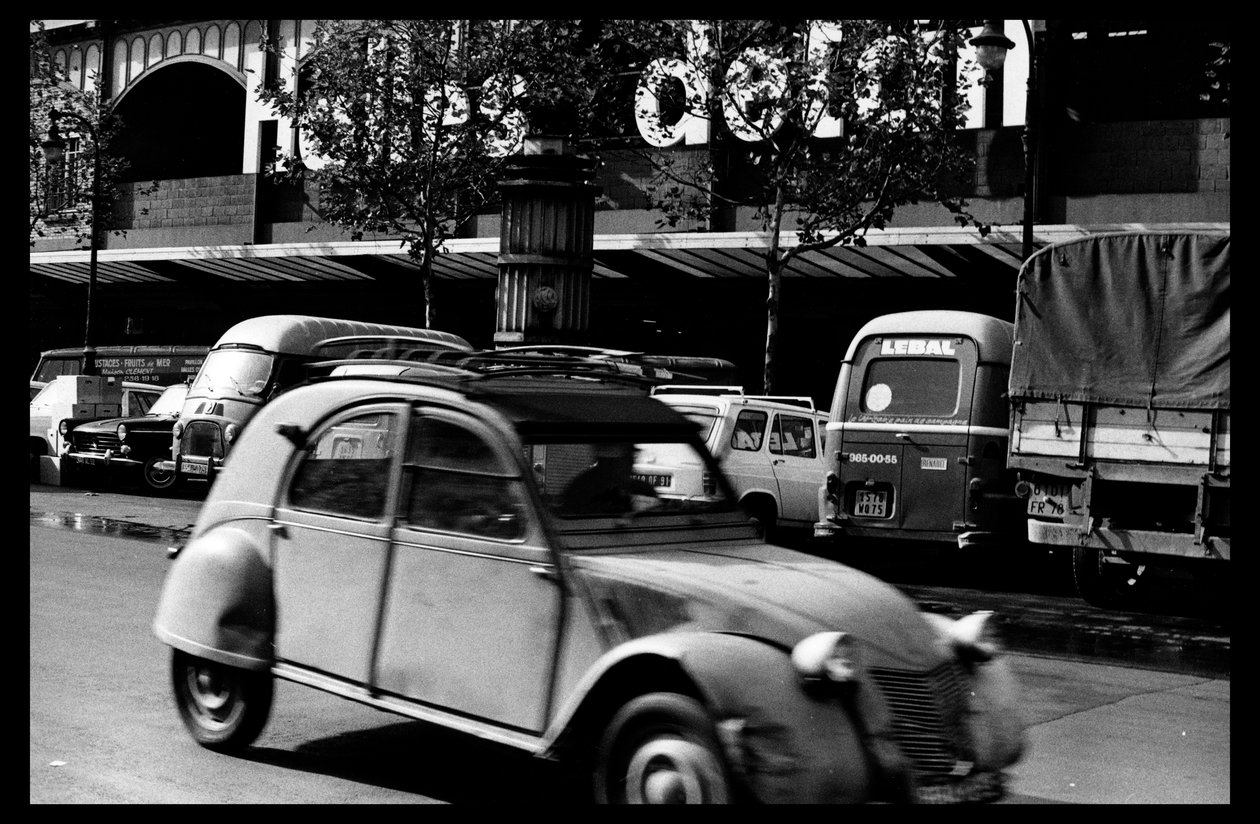 Les halles de Paris, pouco antes da demolição de Agosto de 1971 (foto a p/b) de Victor Baltard