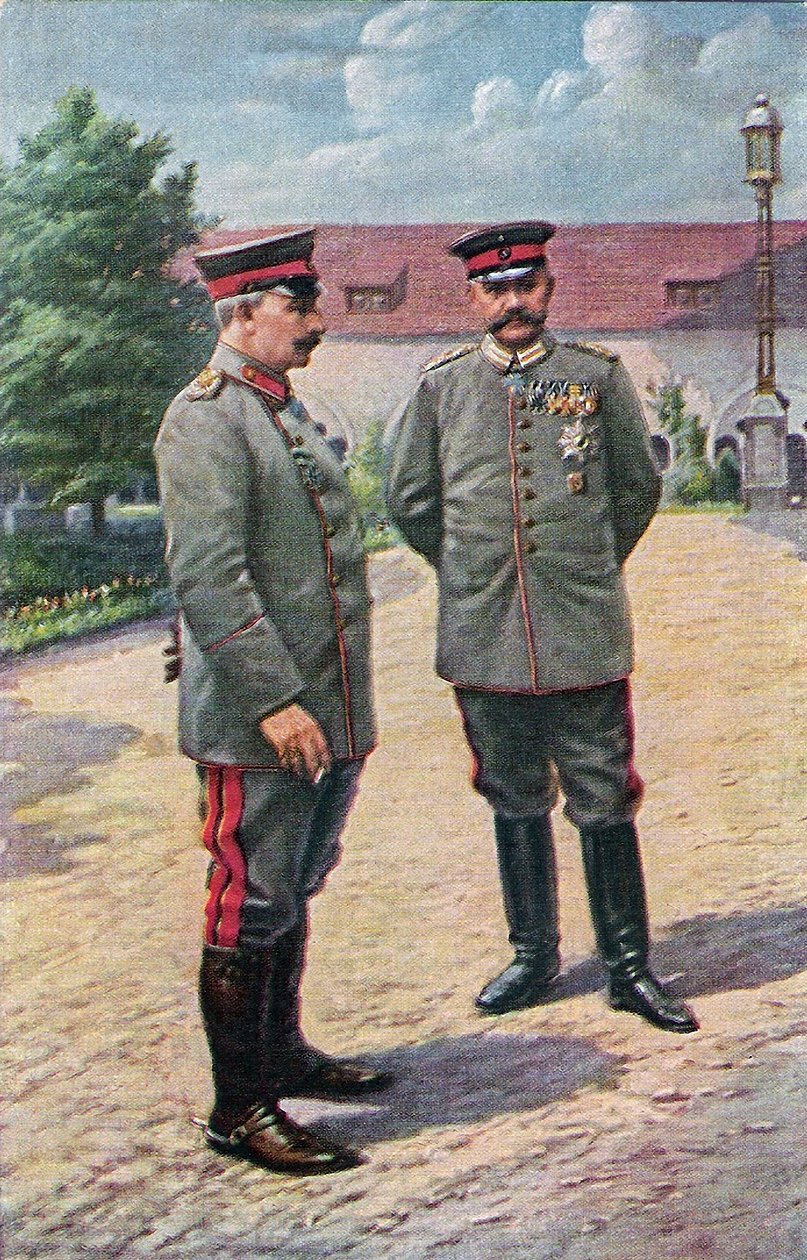 Imperador Wilhelm II e Marechal de Campo de Hindenburg posando em frente ao castelo em Poznan, 1915 de Victoria Augusta von Schleswig Holstein