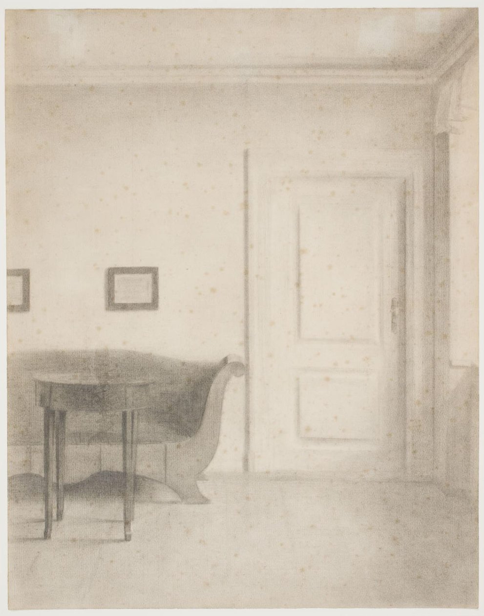 Interior com sofá e mesa pequena, t.h. uma porta de Vilhelm Hammershøi