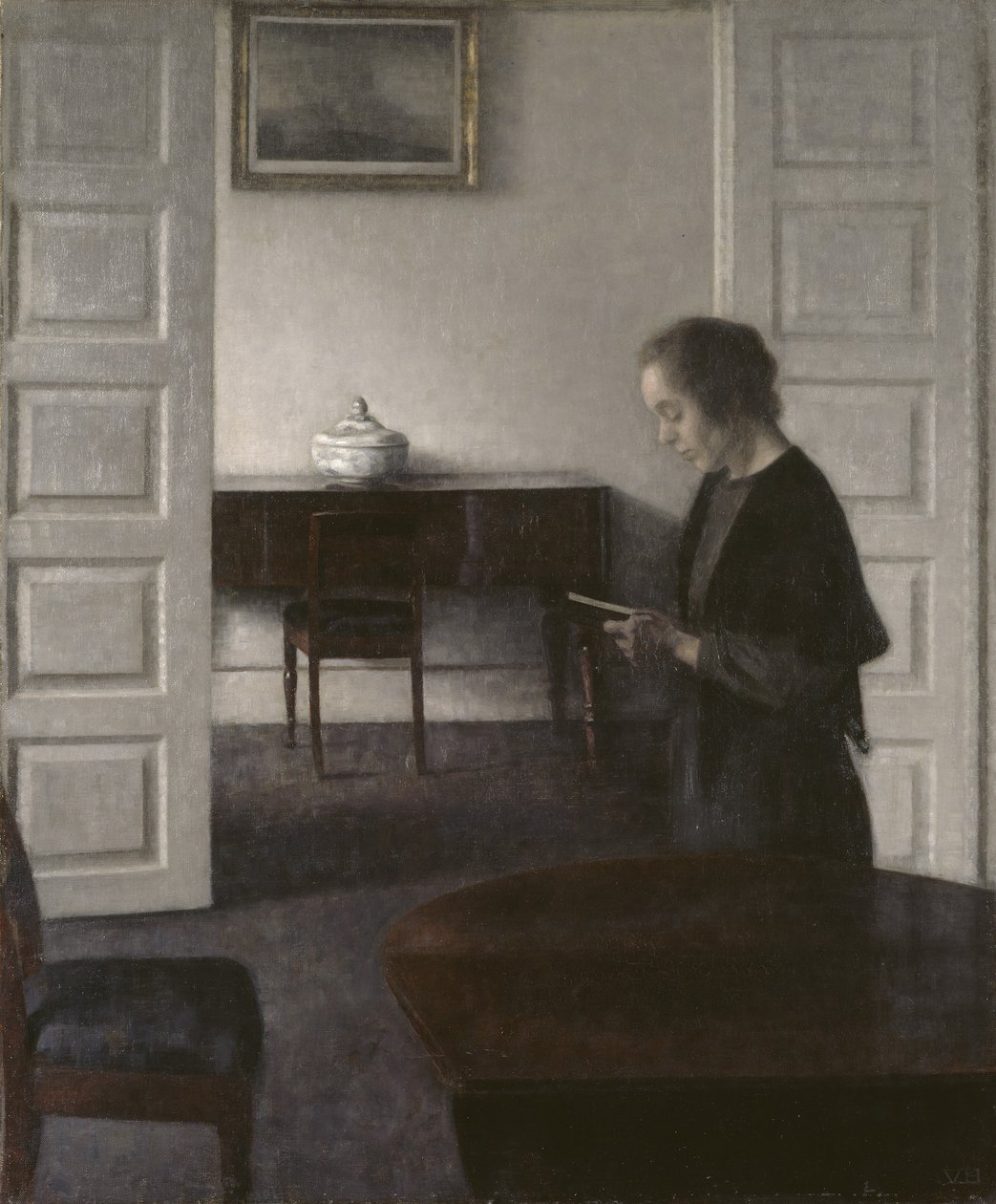 Interior com Lady Reading, c.1900 (óleo sobre tela) de Vilhelm Hammershoi