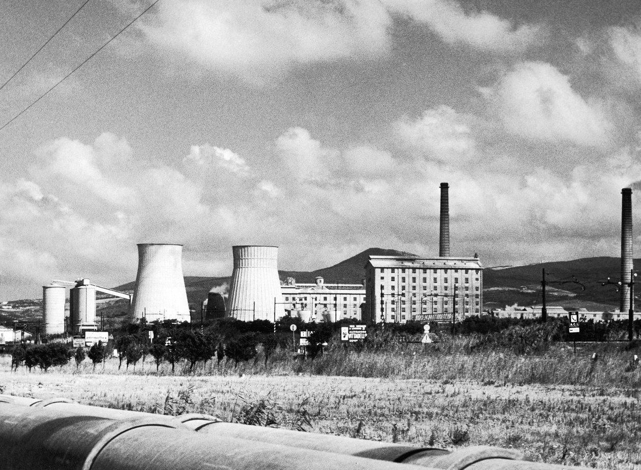 Paisagem industrial com chaminés de fumo de Vincenzo Balocchi
