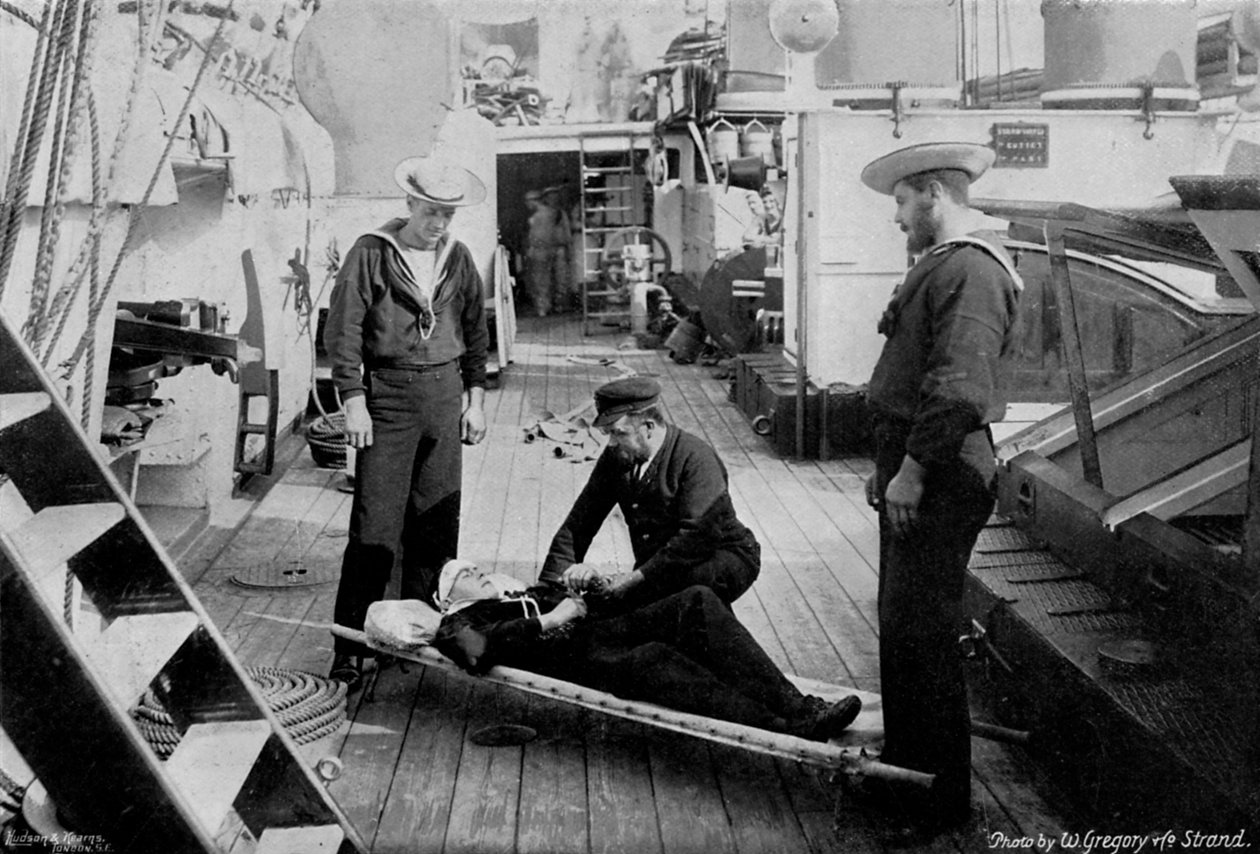Broca de ambulância a bordo do cruzador HMS Tartar, 1896. de W Gregory