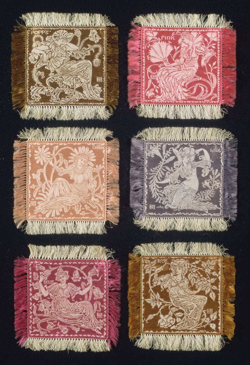 Floras Retinue, conjunto de seis doilies de sobremesa, Rose, Lily, Daisy, Poppy, Pink e Bluebell, fabricado por John Wilson & Sons, 1893 (damasco de seda) de Walter Crane
