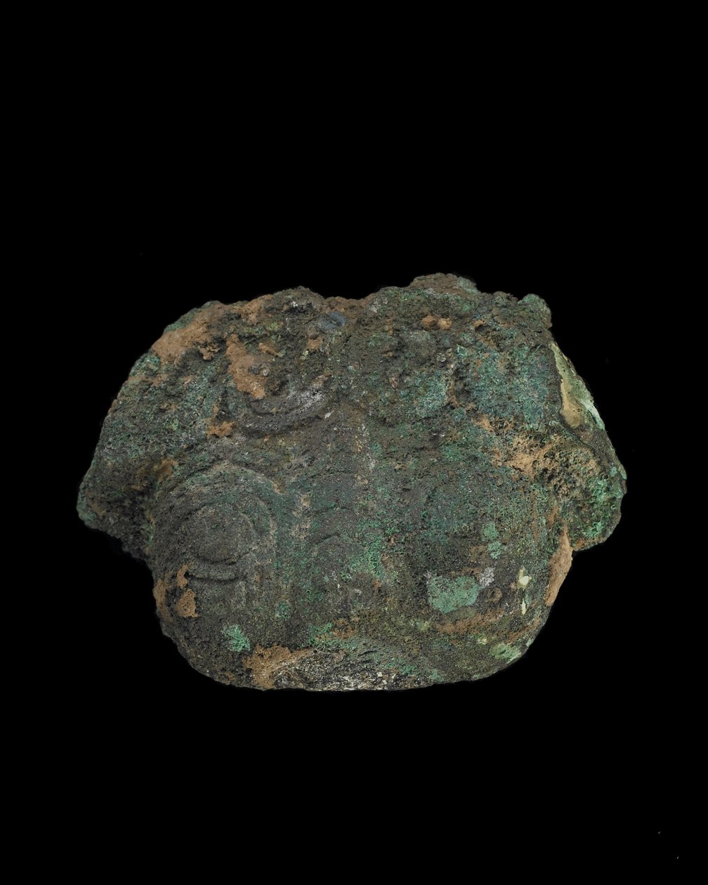Ornamento: máscara animal grotesca (bronze) de Western Zhou Dynasty Chinese School