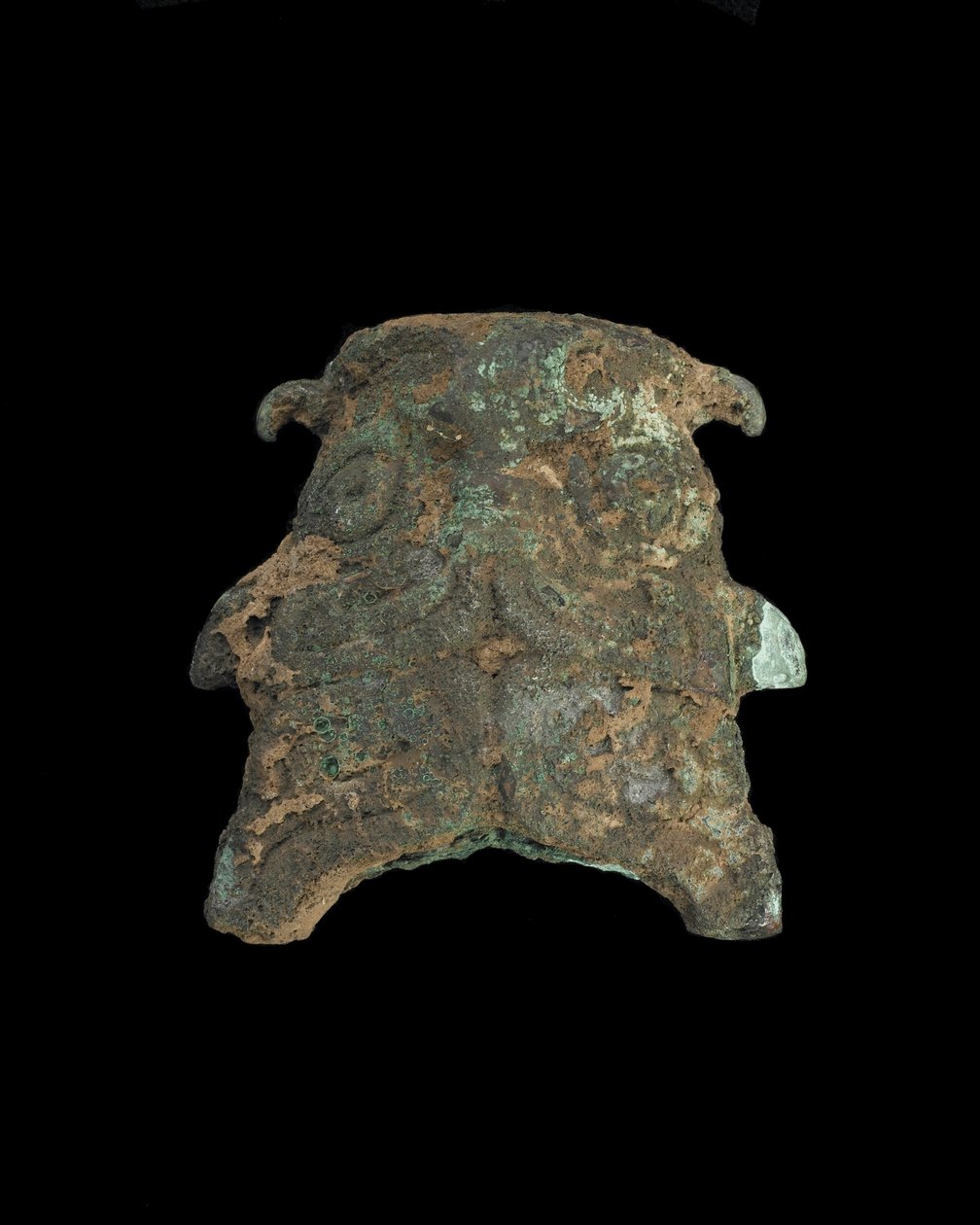 Ornamento: máscara animal grotesca (bronze) de Western Zhou Dynasty Chinese School