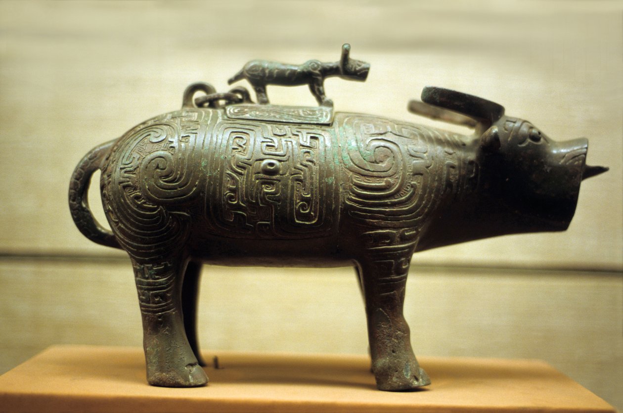 Vaso de vinho em forma de boi, montado por um tigre de Western Zhou Dynasty Chinese School
