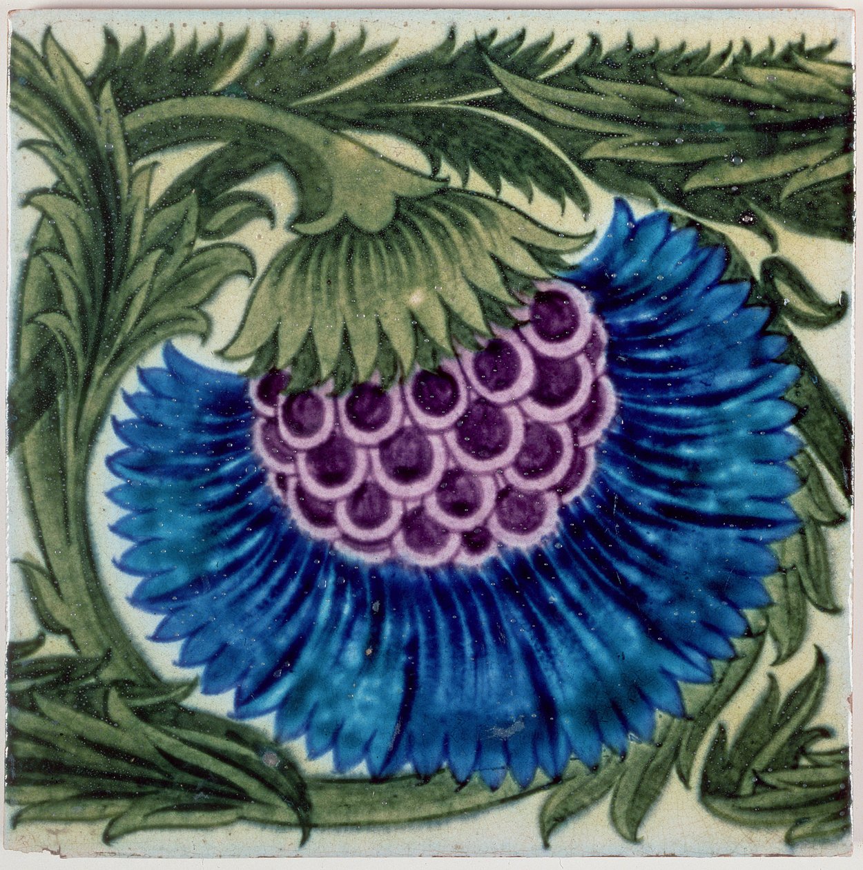 Azulejo decorado com flores estilizadas em cores persas (cerâmica) de William de Morgan