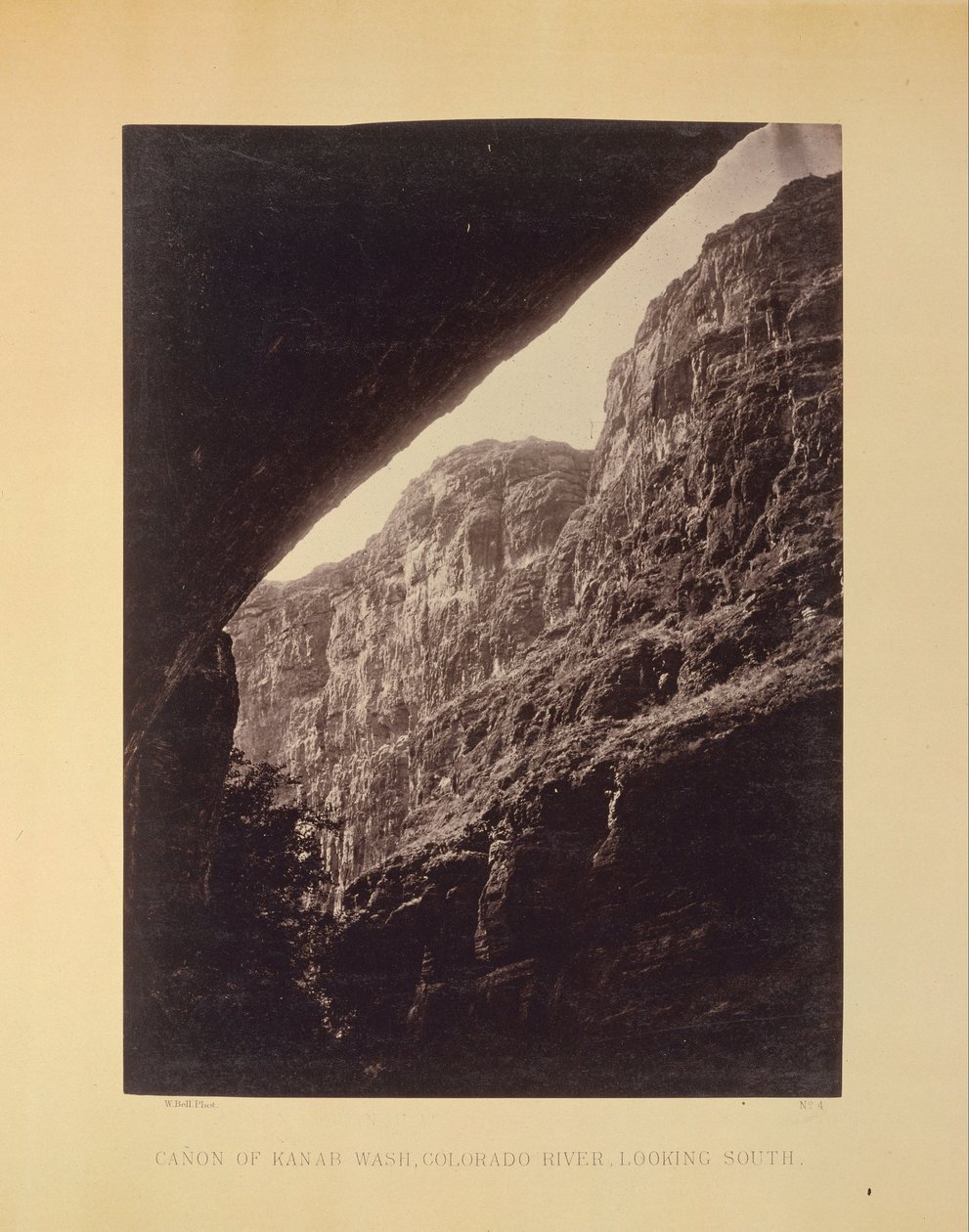 Cañon de Kanab Wash, rio Colorado, olhando para o sul de William H. Bell
